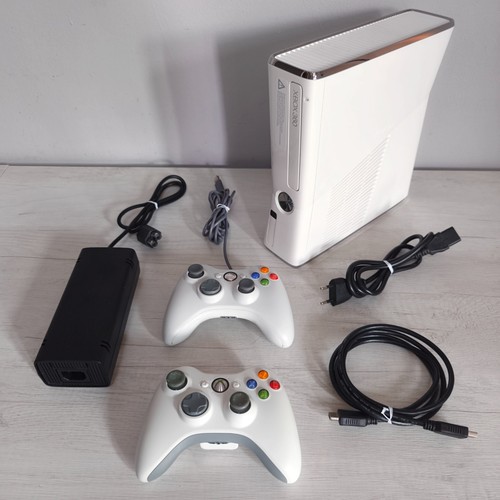 Microsoft xbox 360 slim 4gb - microsoft,